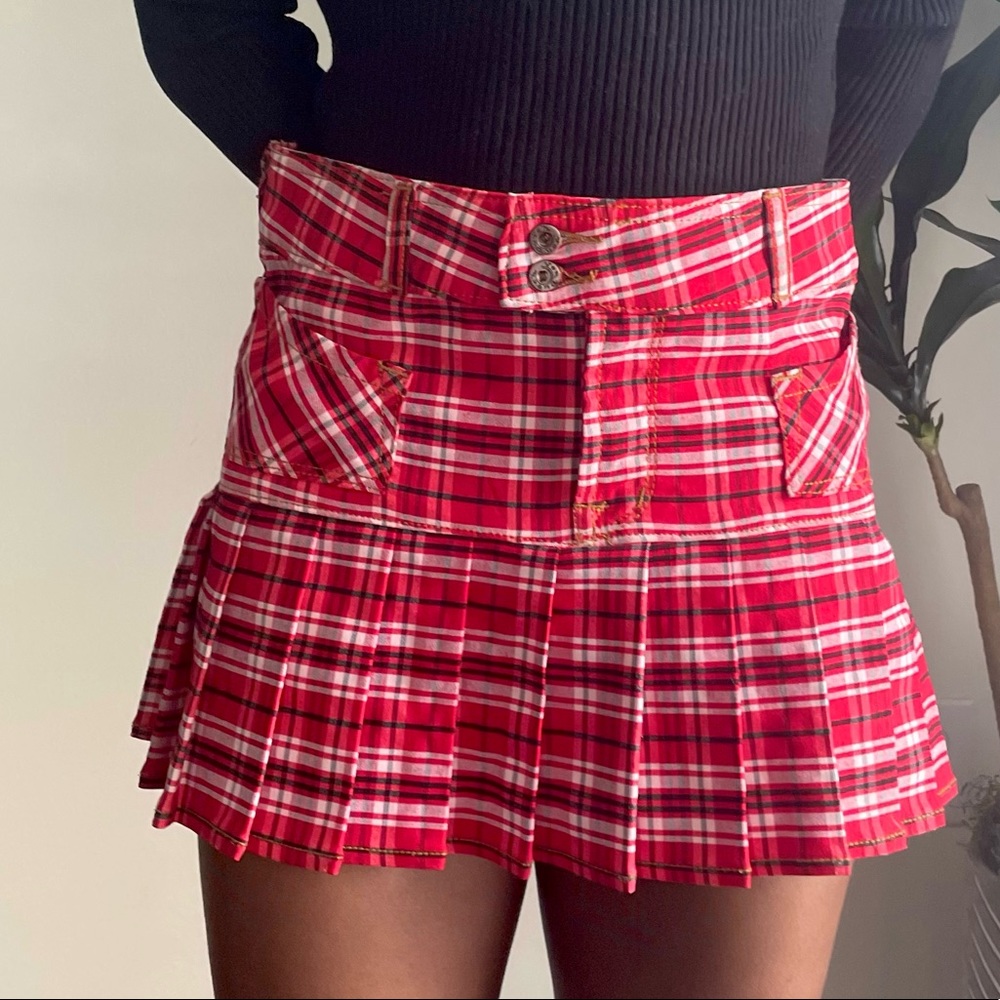 Vintage VON DUTCH Red Pleated Mini Skirt SZ SMALL